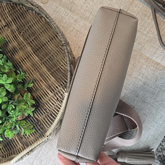 Tory Burch Swingbag Leather Crossbody - Picture 13 of 15